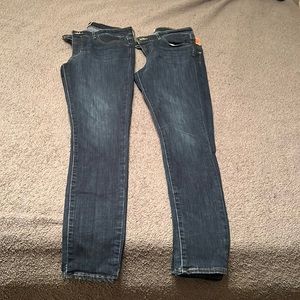 Woman’s Levi pants